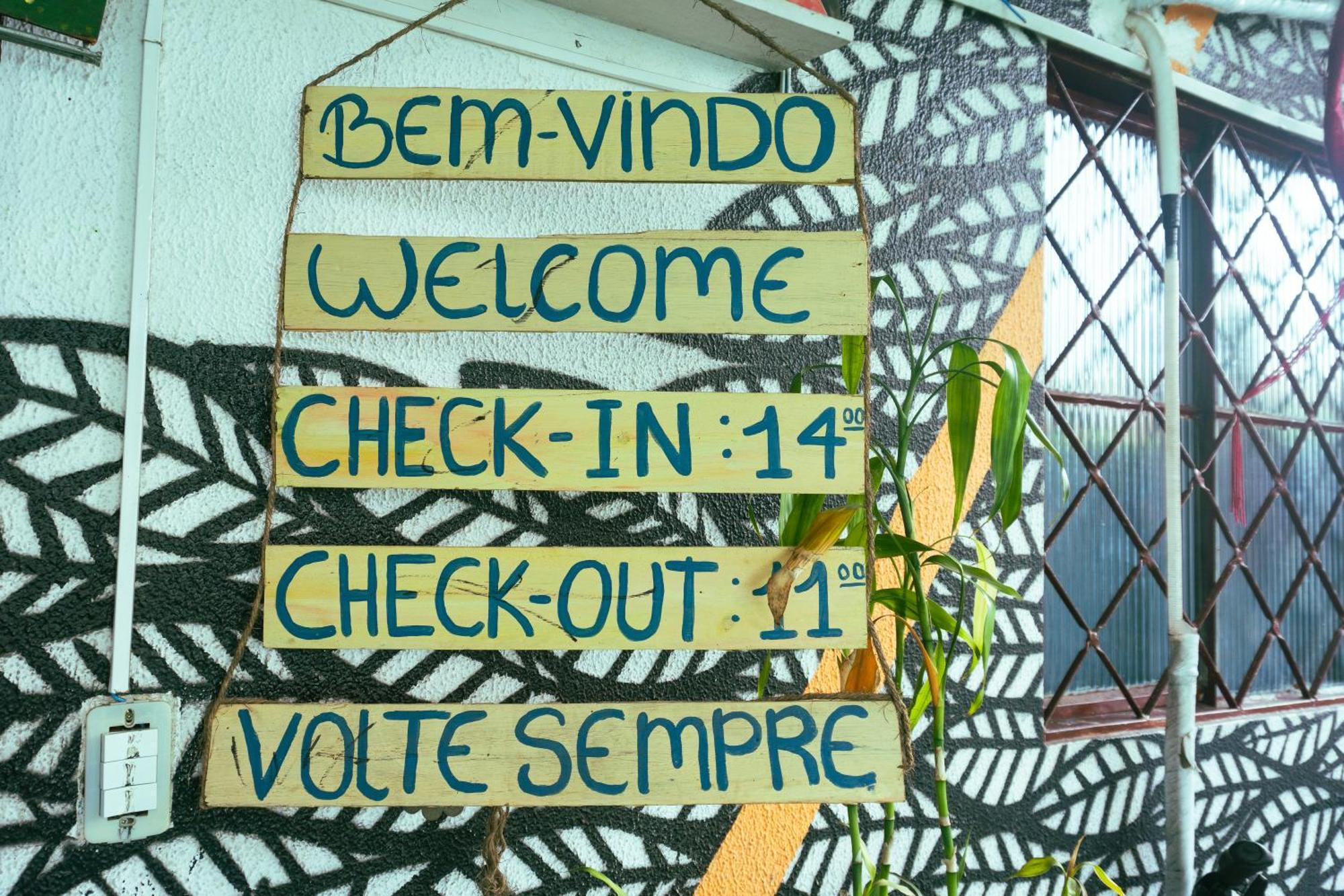 Oceanic Hostel Balneário Camboriú Eksteriør billede