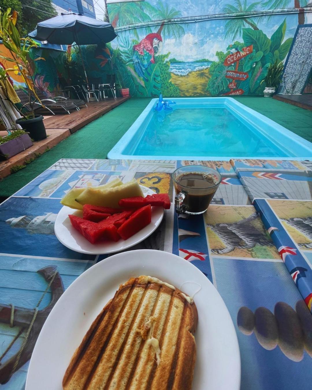 Oceanic Hostel Balneário Camboriú Eksteriør billede